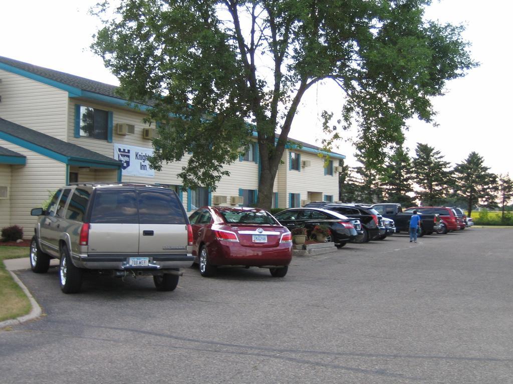 Knights Inn Litchfield Mn