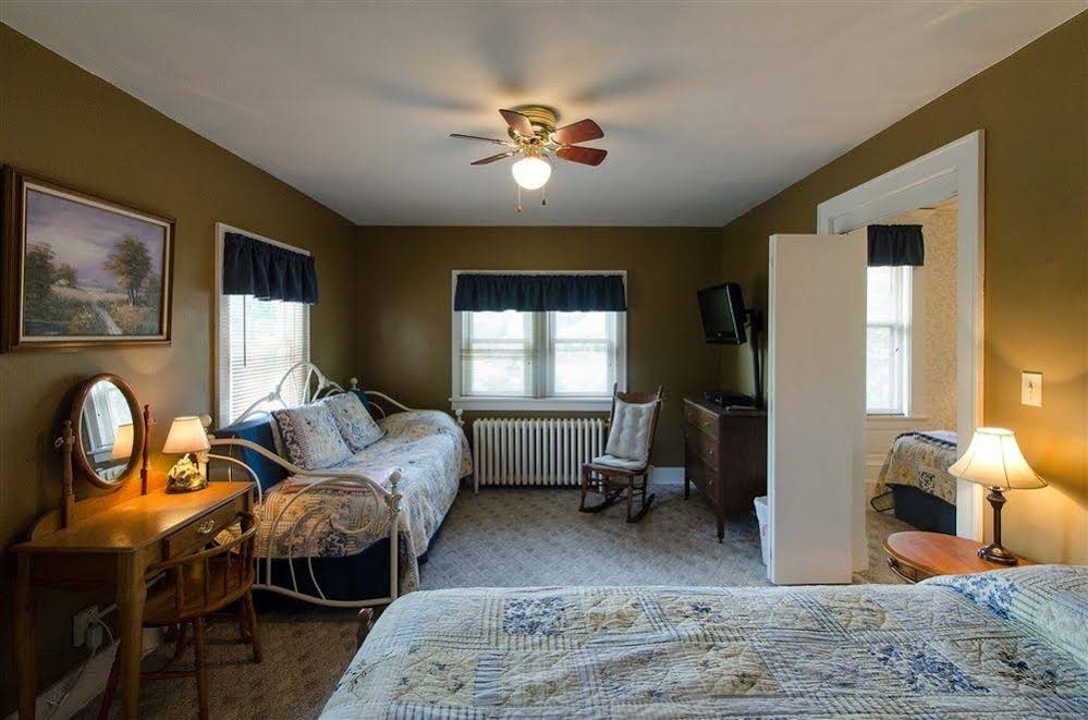 Waller House Inn