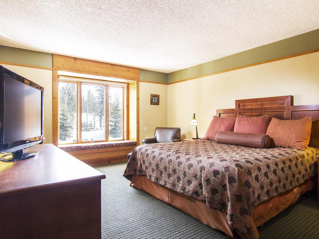 Caribou Highlands Lodge