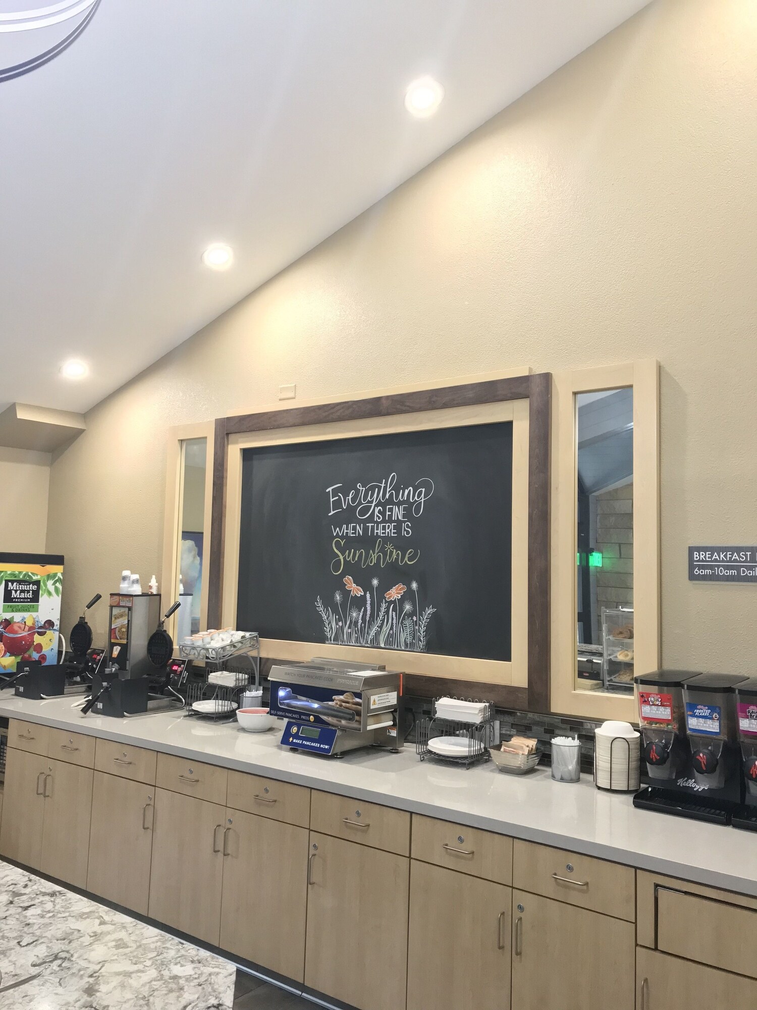 AmericInn by Wyndham Mankato Event Center