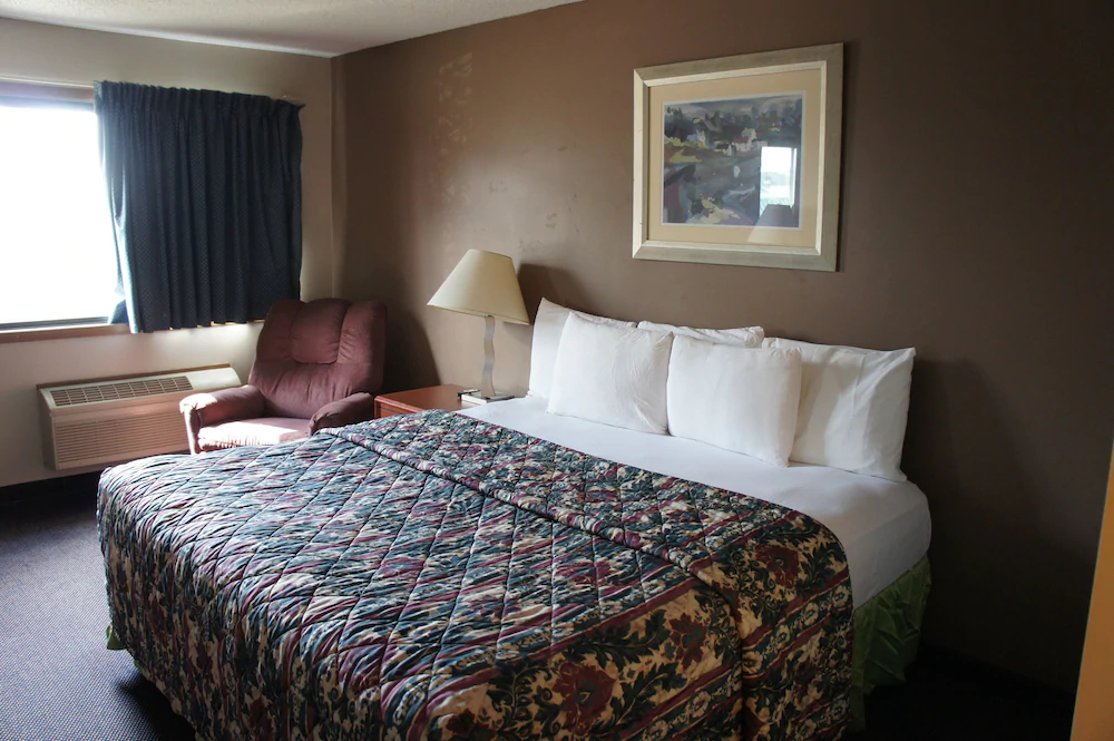 Coratel Inn and Suites Maple Grove