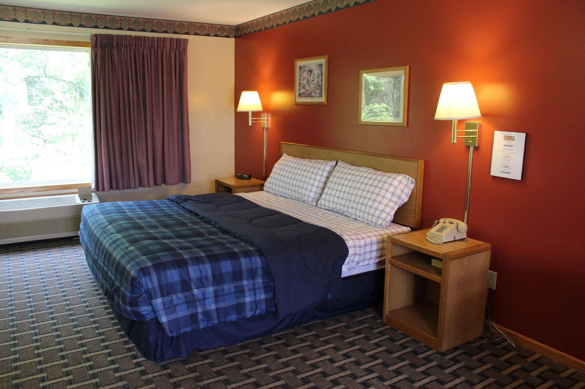 Budget Host Inn Fridley