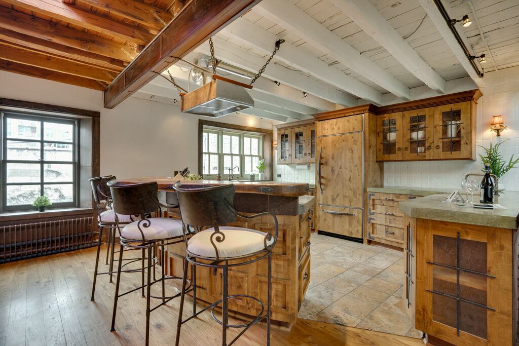 Downtown Rockstar Residence