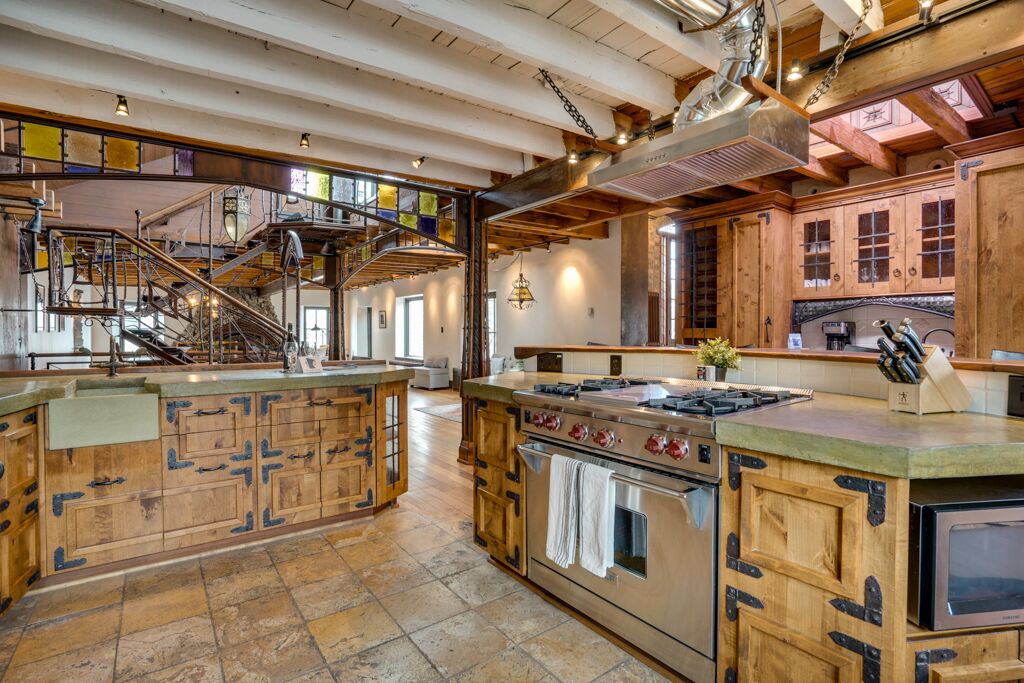 Downtown Rockstar Residence