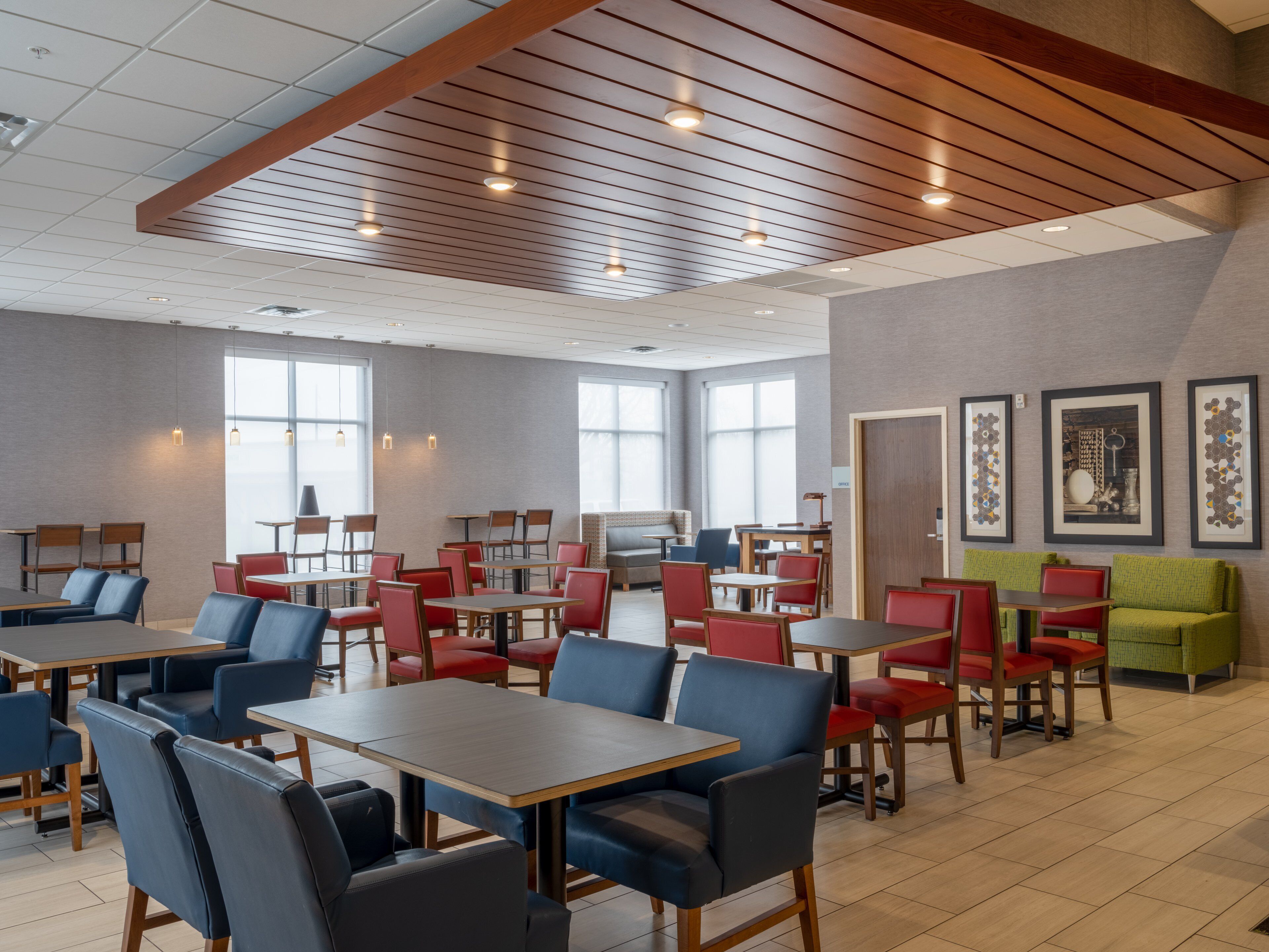 Holiday Inn Express Minneapolis West - Plymouth
