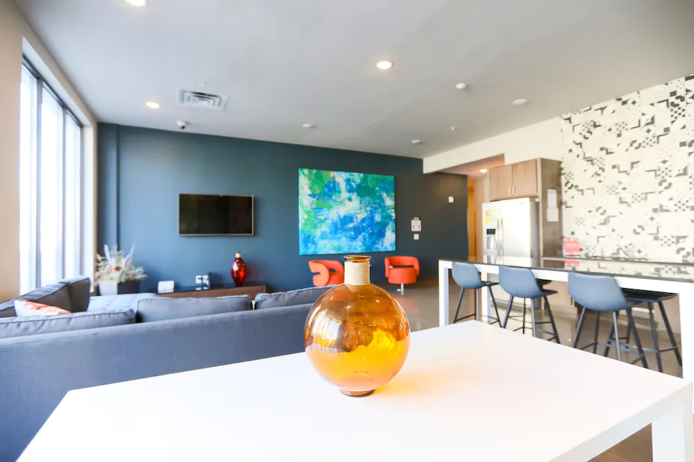 Kasa Minneapolis Uptown Apartments
