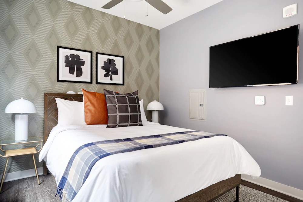 Luna Apartments by Sonder