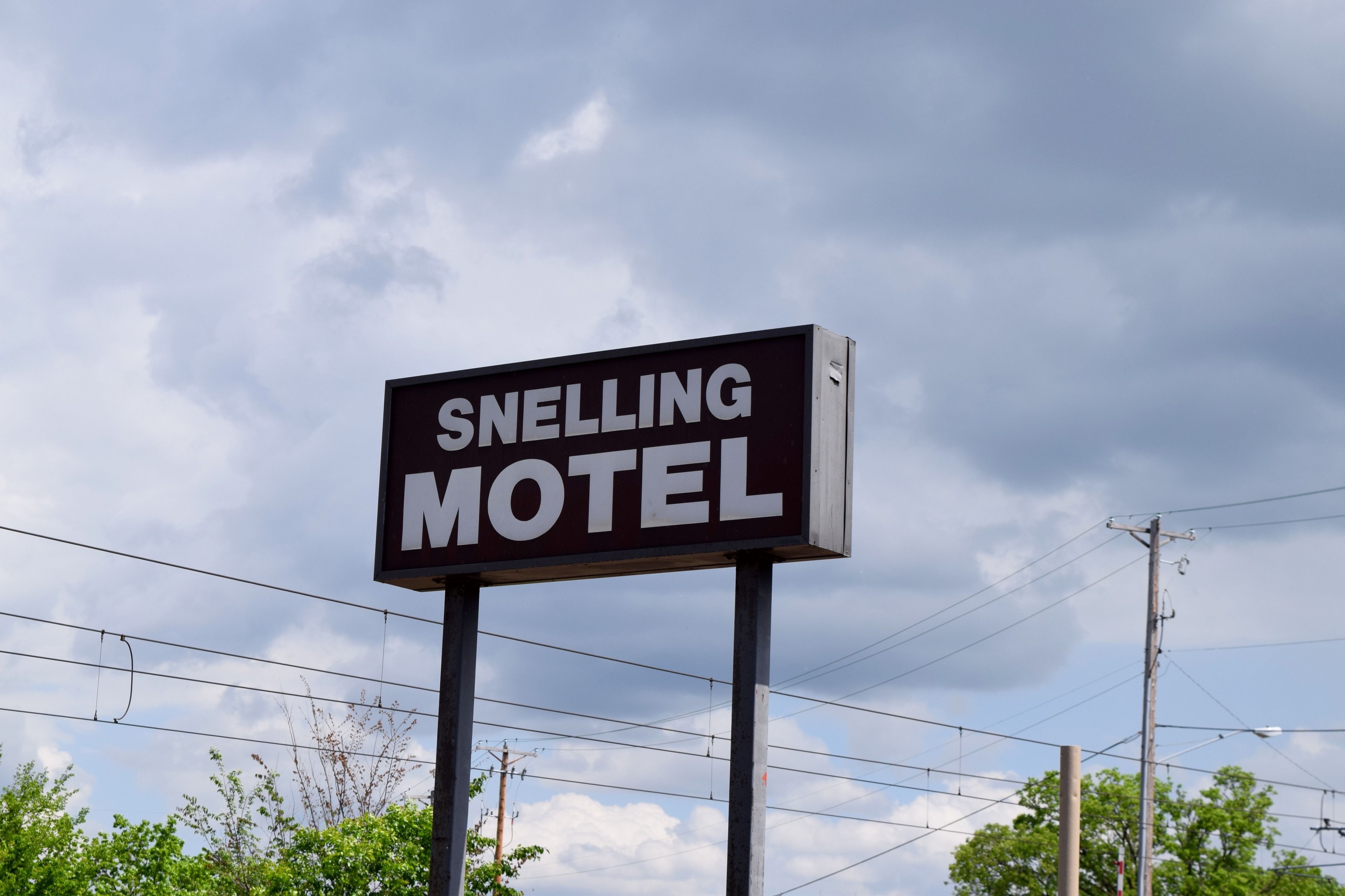 Snelling Motel