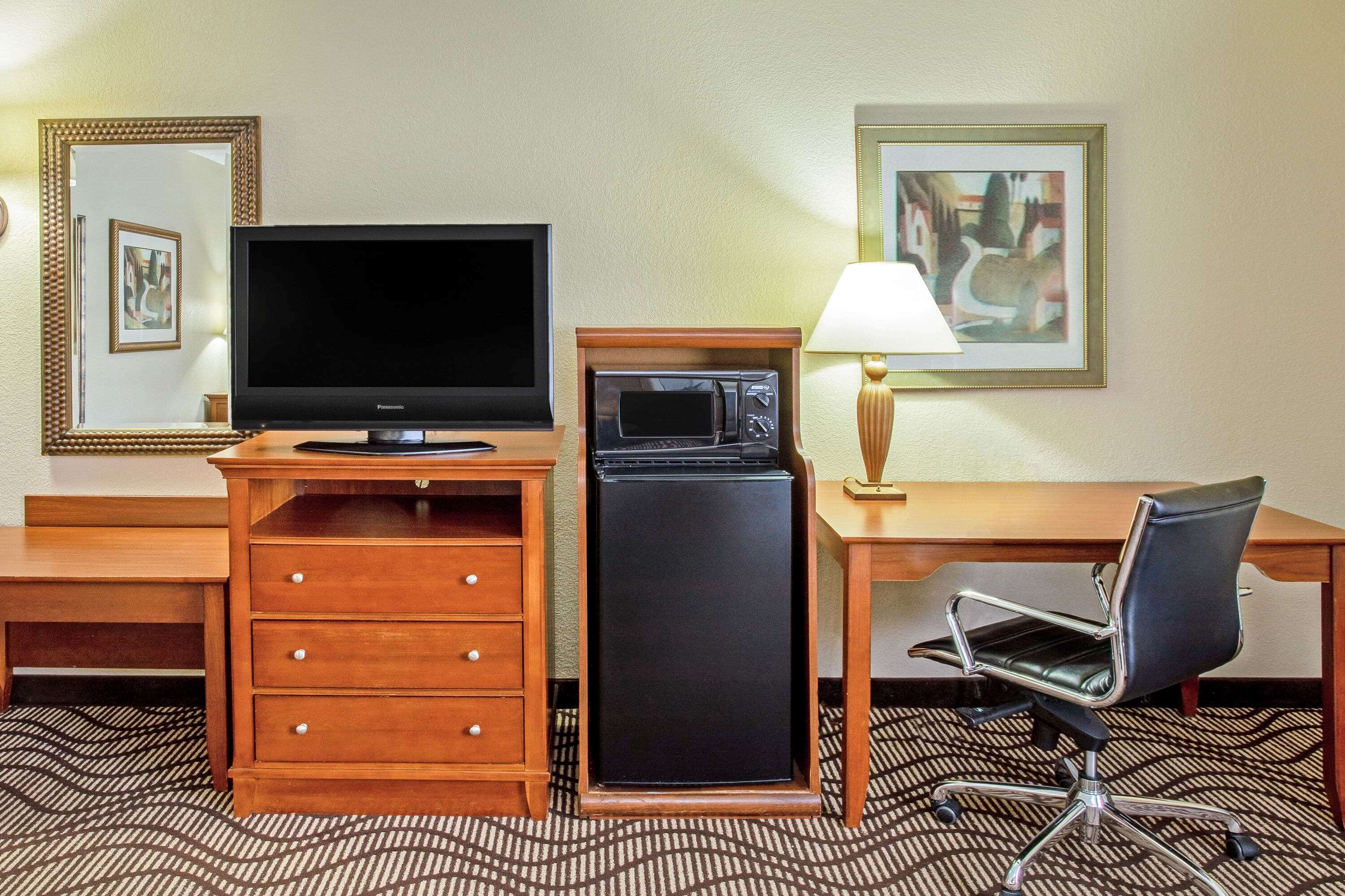 La Quinta Inn & Suites by Wyndham Minneapolis-Minnetonka