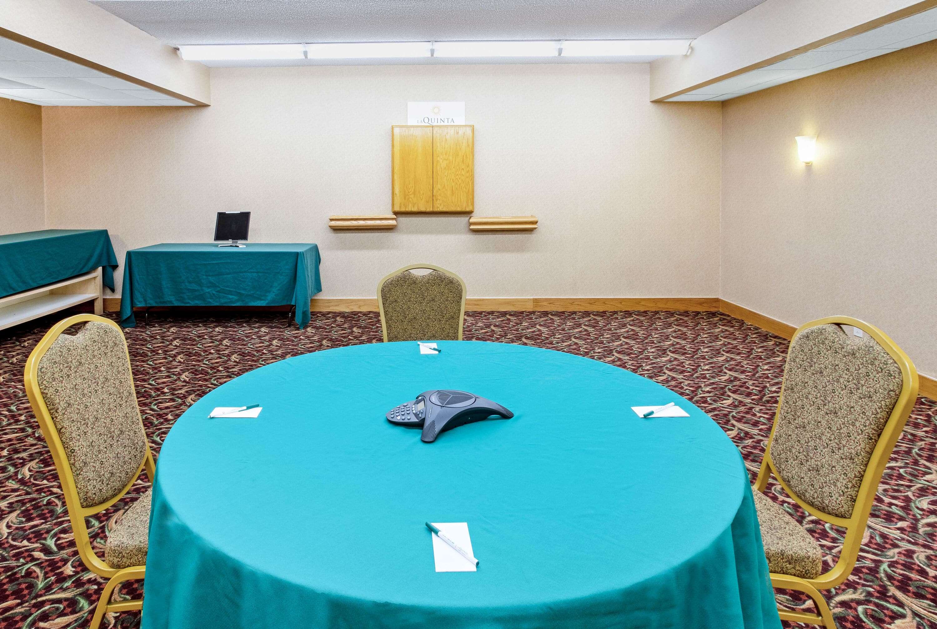 La Quinta Inn & Suites by Wyndham Minneapolis-Minnetonka