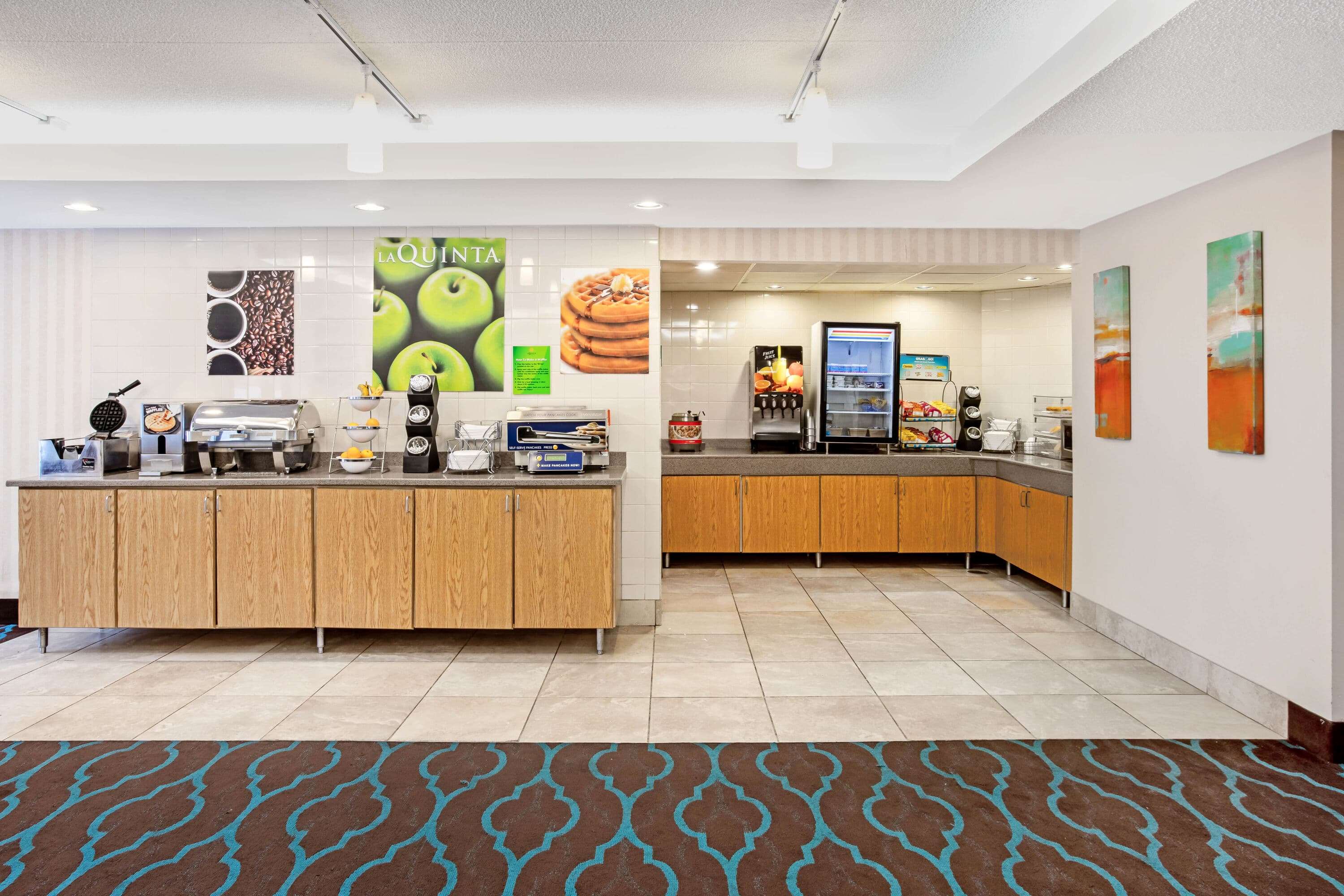 La Quinta Inn & Suites by Wyndham Minneapolis-Minnetonka