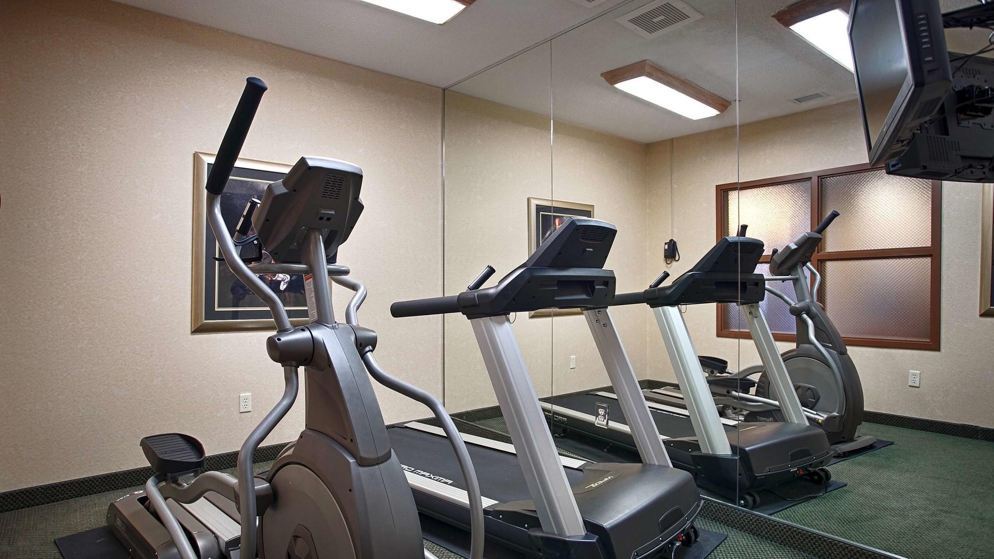 Best Western Plus Chelsea Hotel