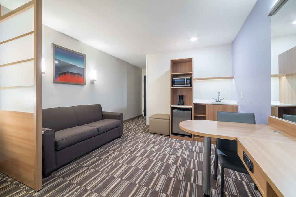 Microtel Inn & Suites By Wyndham Moorhead Fargo Area