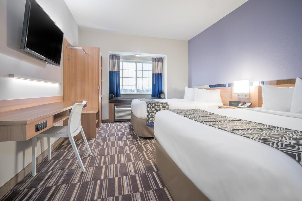 Microtel Inn & Suites By Wyndham Moorhead Fargo Area