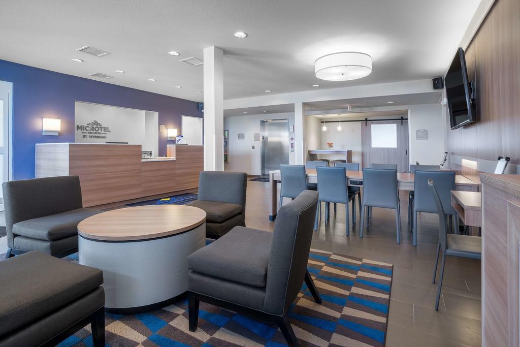 Microtel Inn & Suites By Wyndham Moorhead Fargo Area