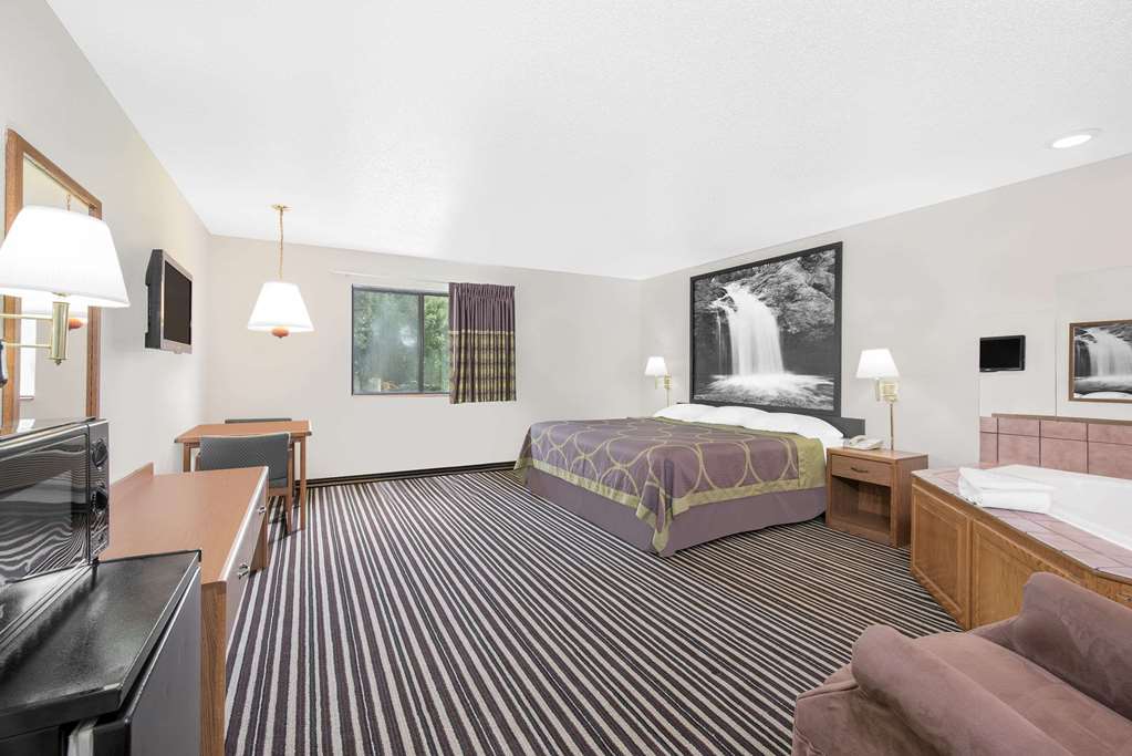 Wrangler Hotel Morris