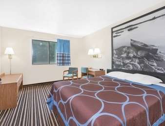 Wrangler Hotel Morris