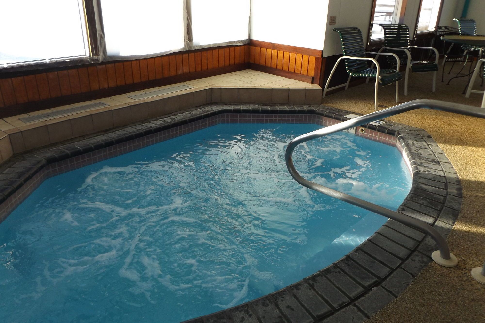 Nisswa Inn And Suites