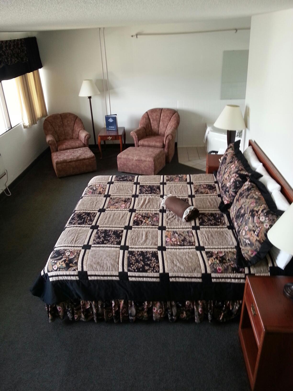 Asteria Inn & Suites - Northfield