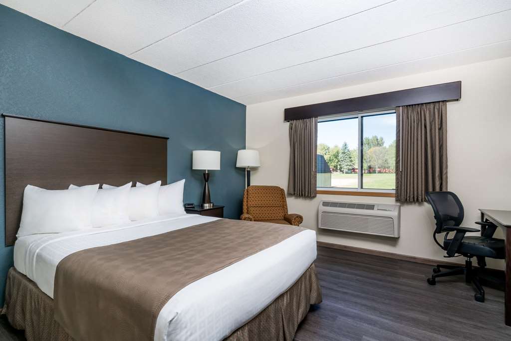 Baymont by Wyndham Owatonna
