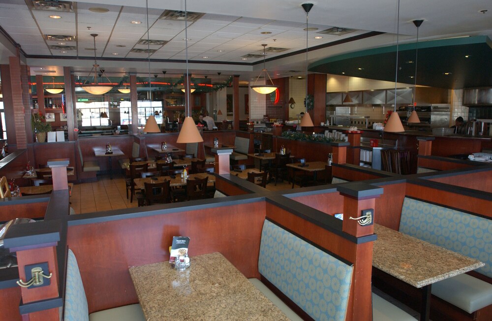 Motel 6 Owatonna, MN - Near Medical Center