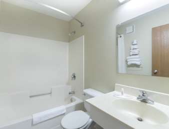 Super 8 by Wyndham Perham