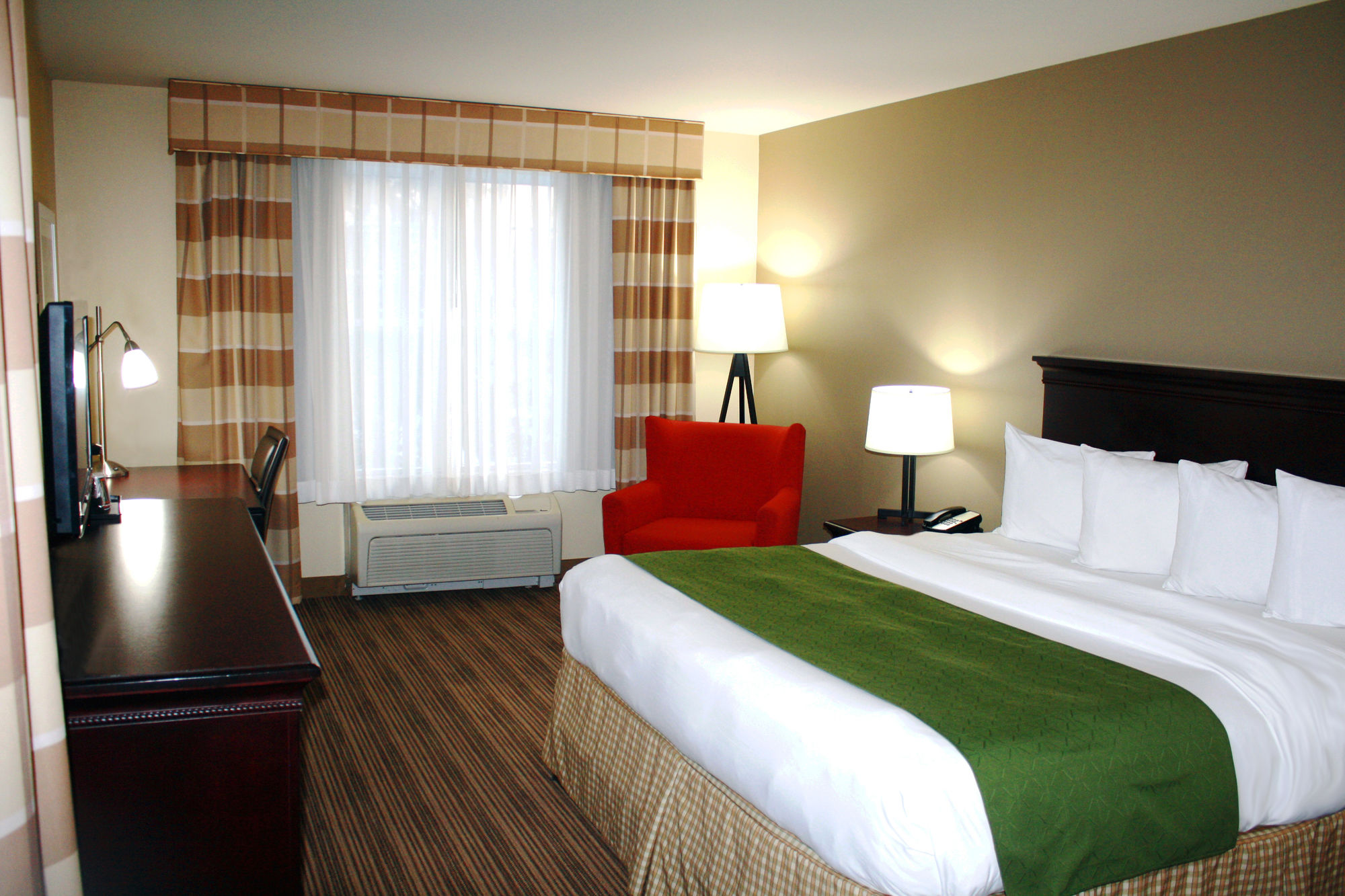 Country Inn & Suites by Radisson, Red Wing, MN