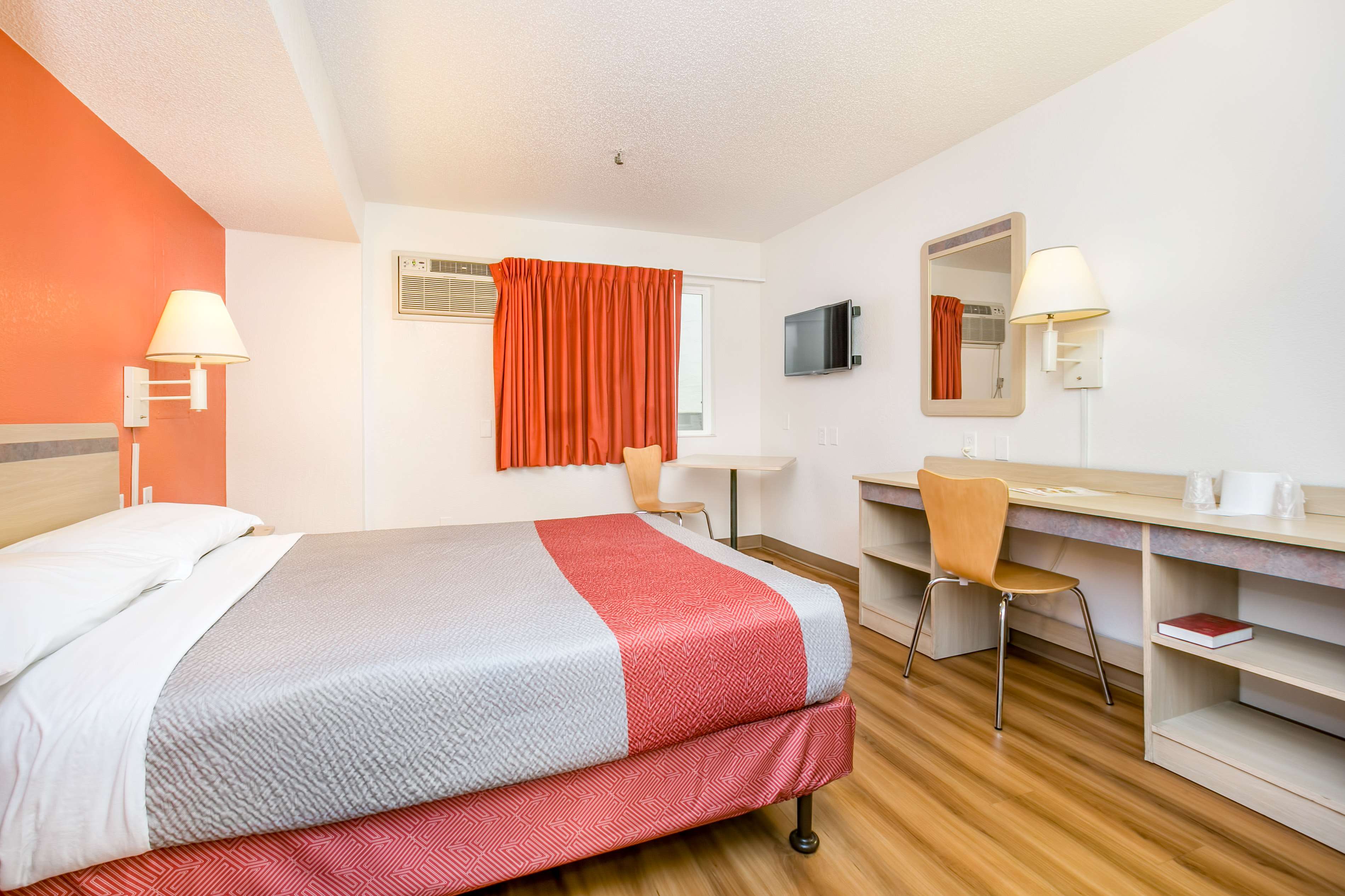Motel 6 Minneapolis Airport - Mall Of America