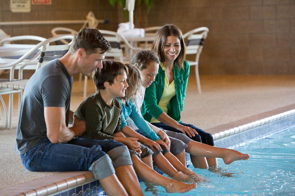 AmericInn by Wyndham Rochester Airport