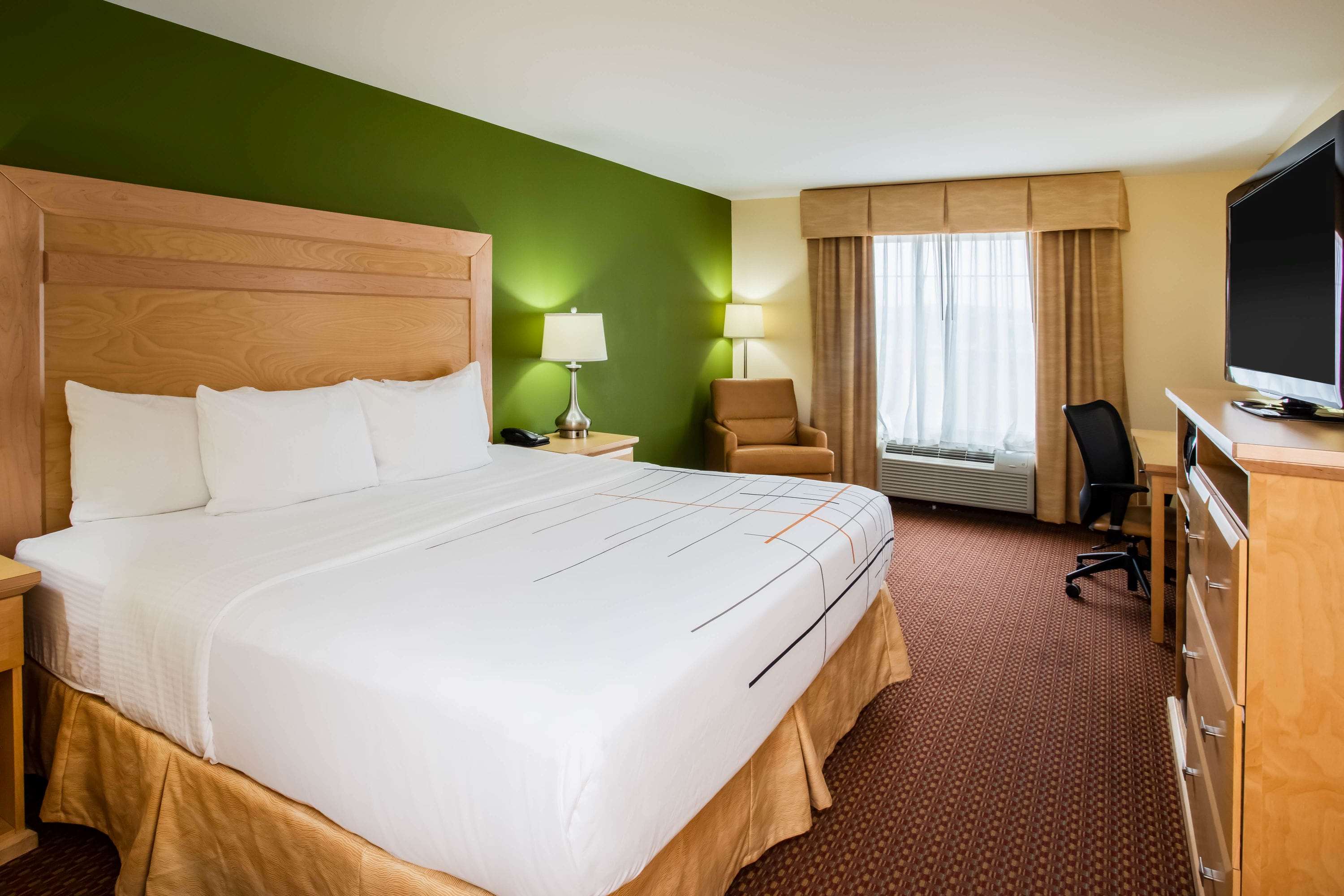 La Quinta Inn & Suites by Wyndham Rochester Mayo Clinic S