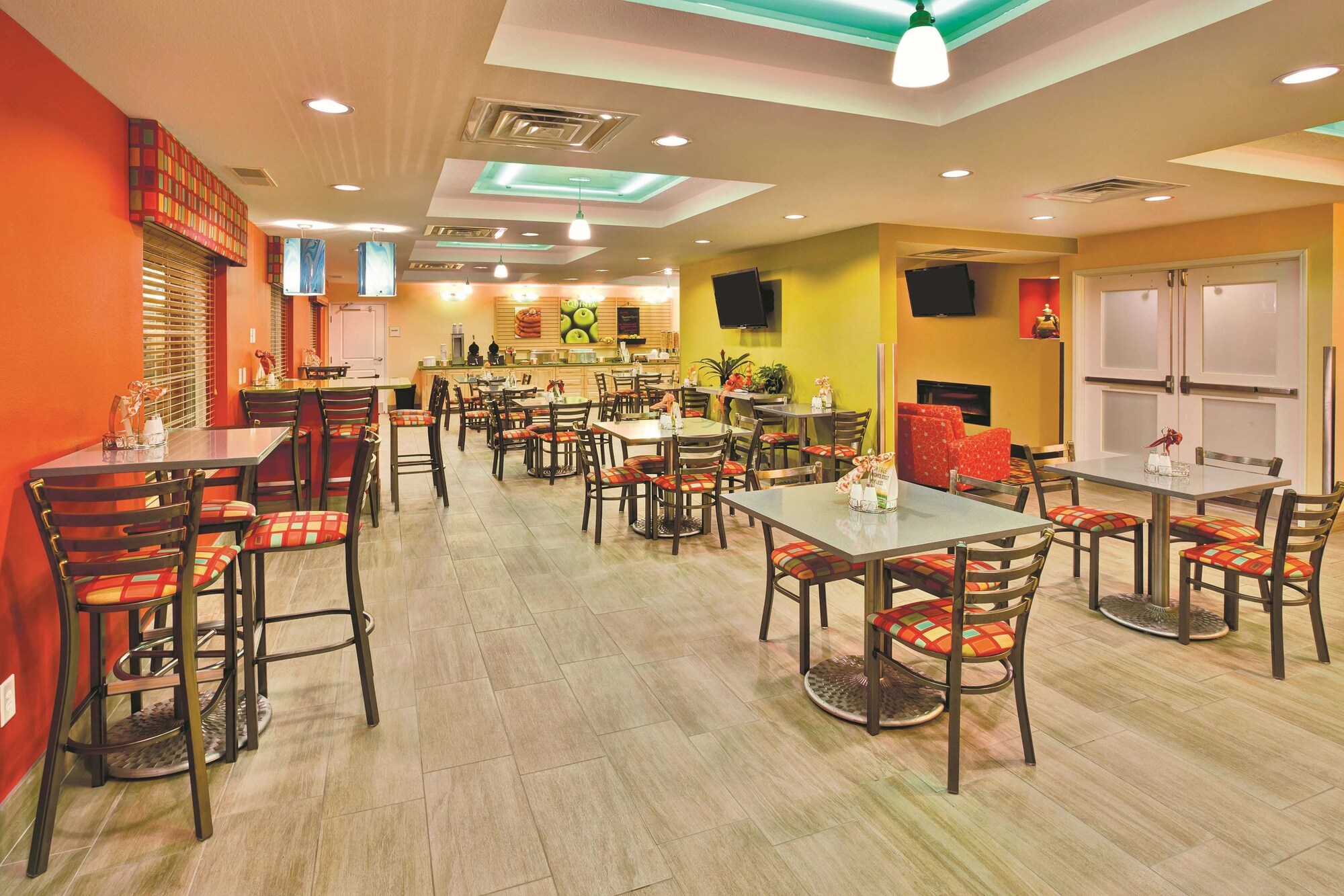 La Quinta Inn & Suites by Wyndham Rochester Mayo Clinic S