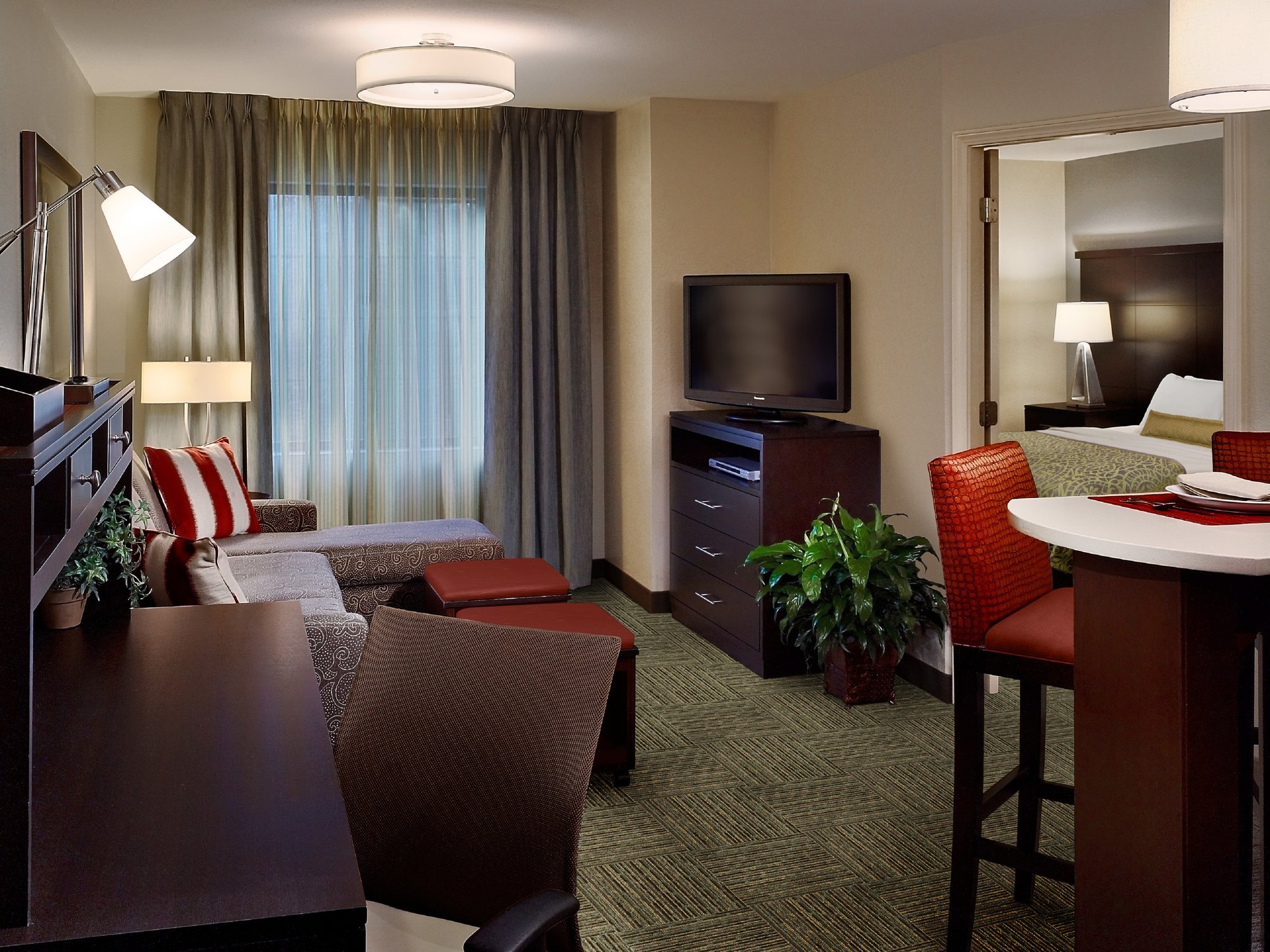 Staybridge Suites Rochester Commerce Dr Nw