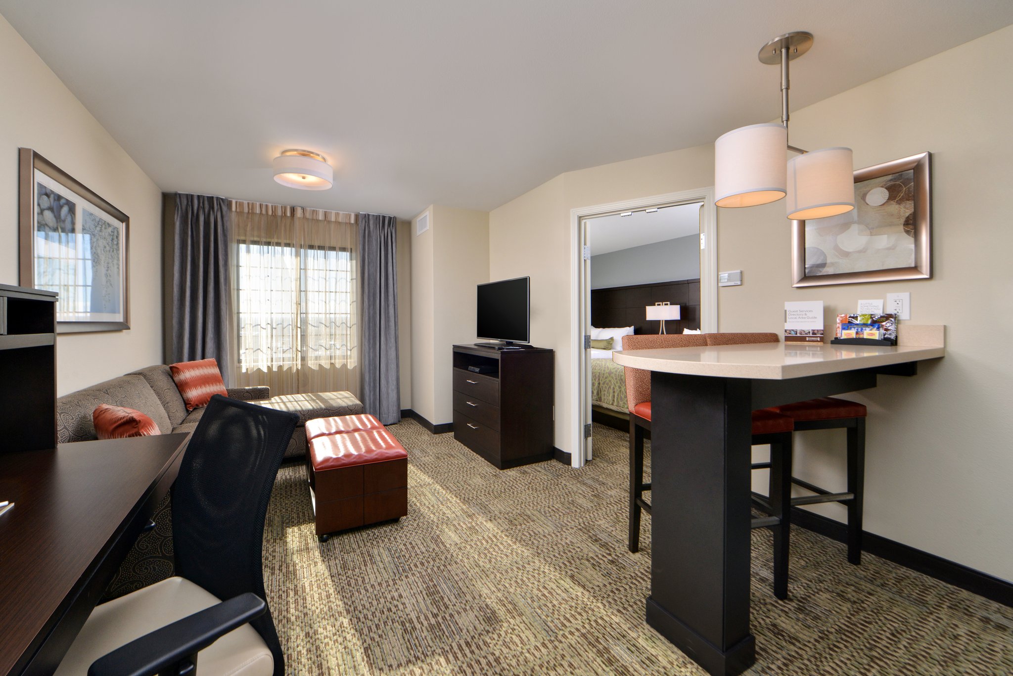 Staybridge Suites Rochester Commerce Dr Nw