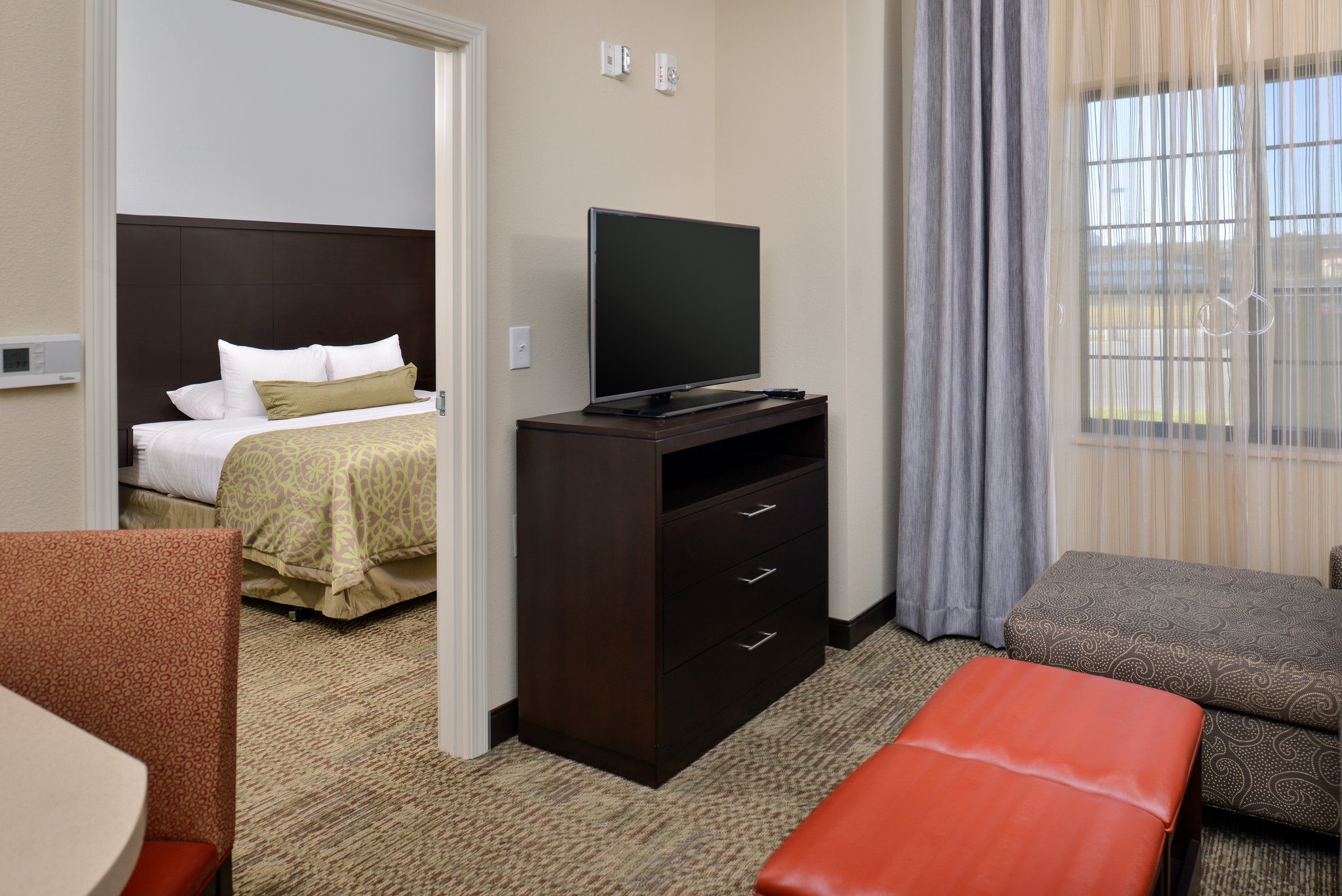 Staybridge Suites Rochester Commerce Dr Nw