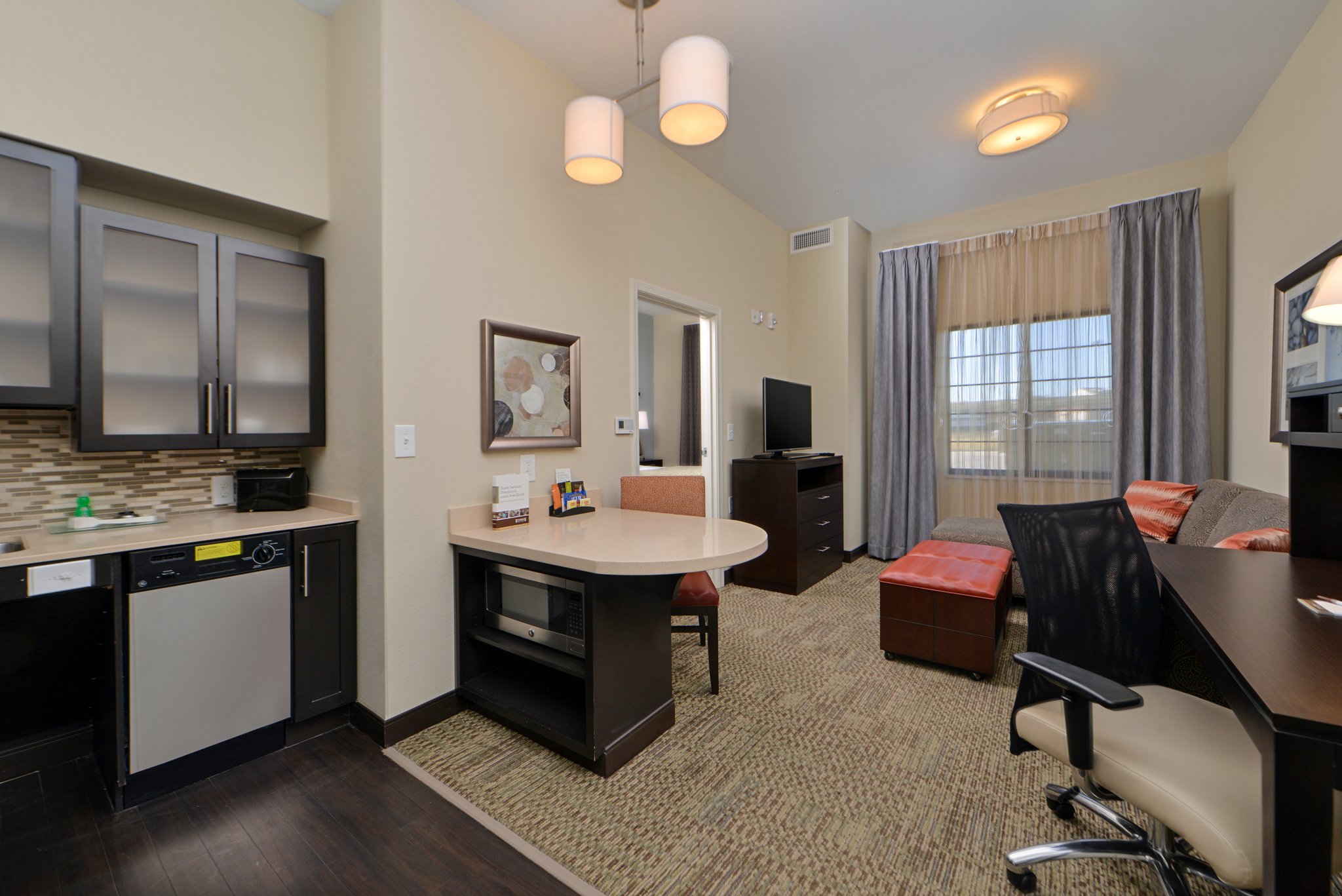 Staybridge Suites Rochester Commerce Dr Nw