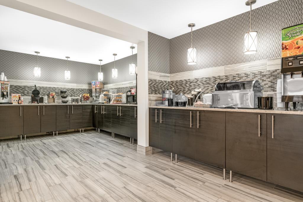 Baymont by Wyndham Rochester Mayo Clinic Area