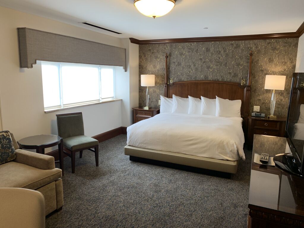 The Towers At The Kahler Grand Hotel