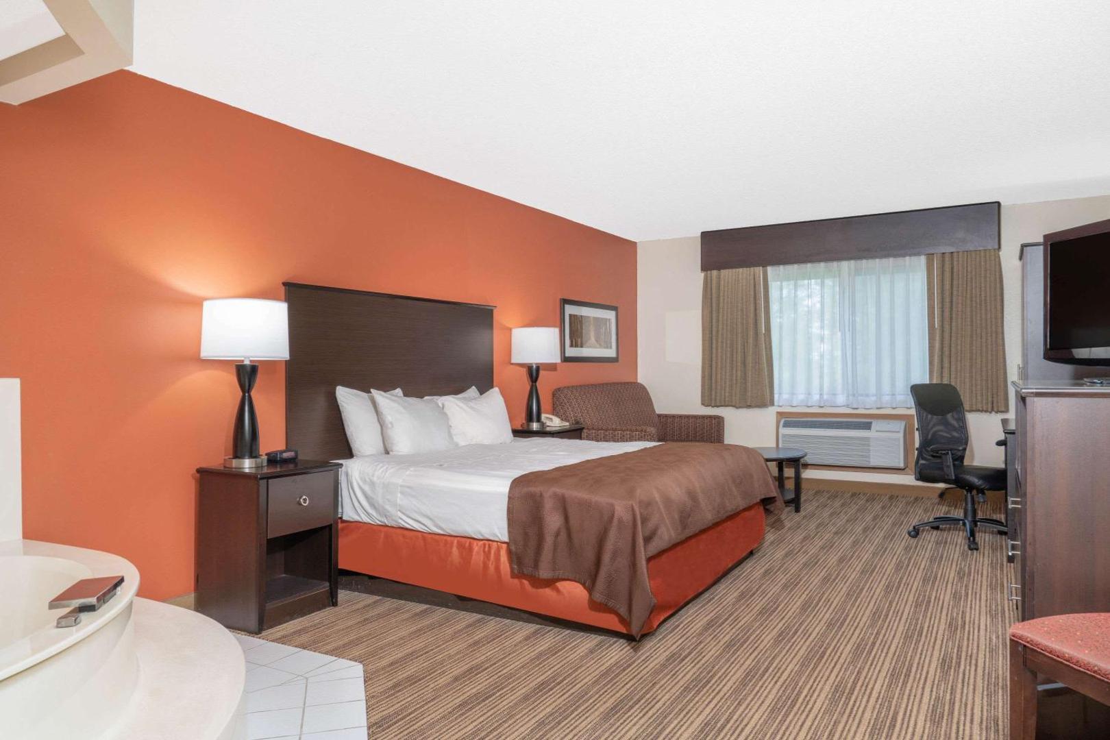 Aspen Hotel Rogers