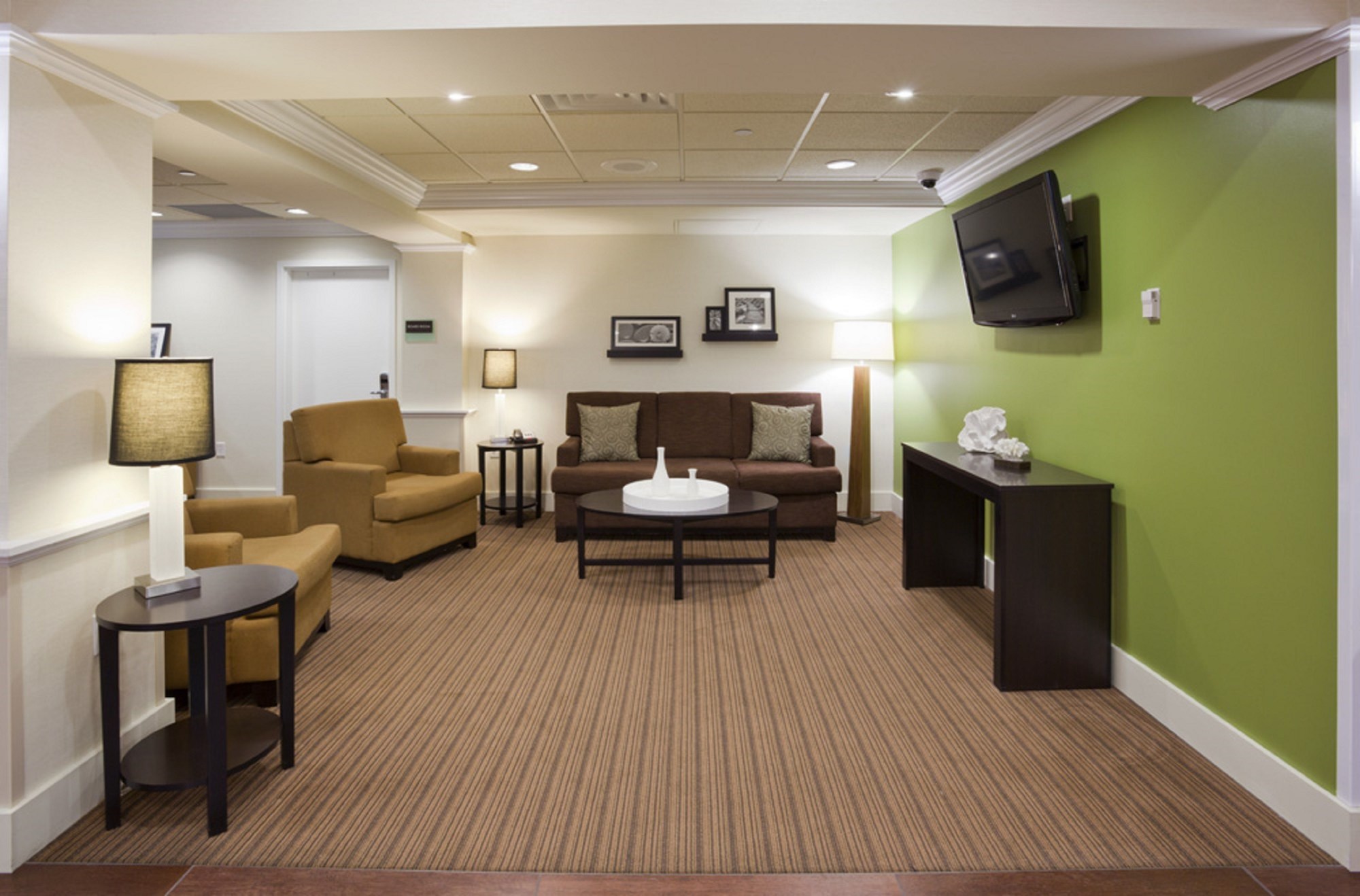 Holiday Inn Express Hotel & Suites Roger