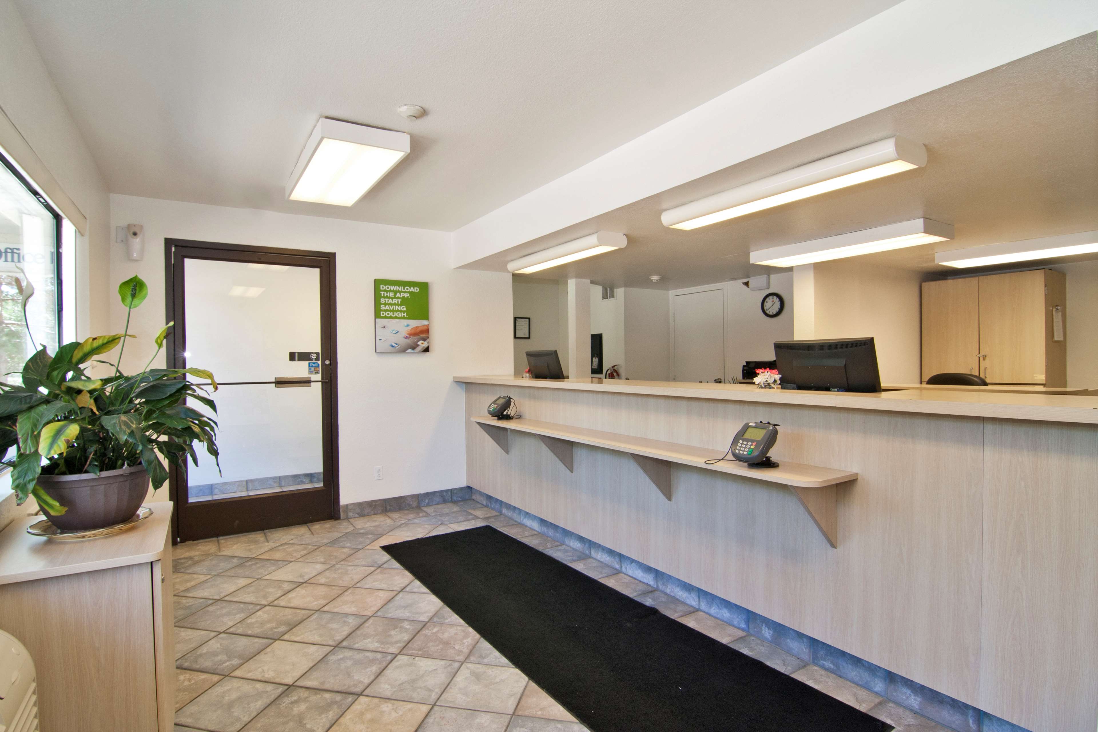 Motel 6 Minneapolis North - Roseville