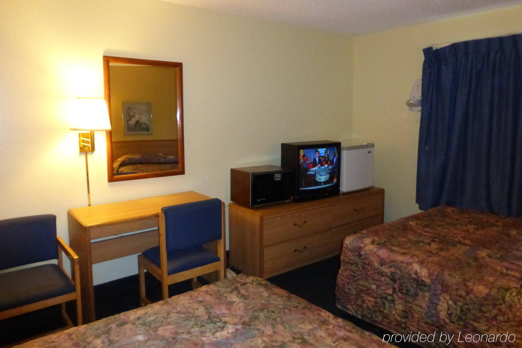 Norwwod Inn and Suites Roseville