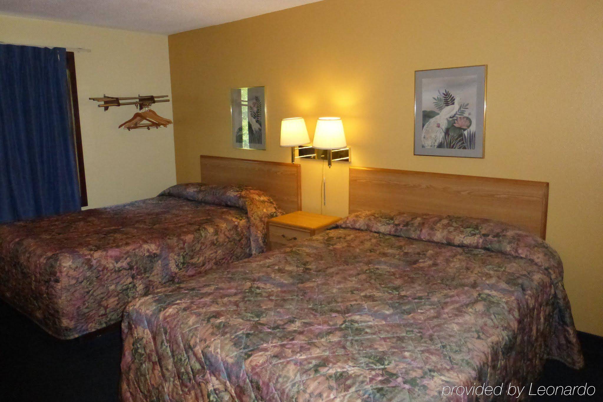Norwwod Inn and Suites Roseville