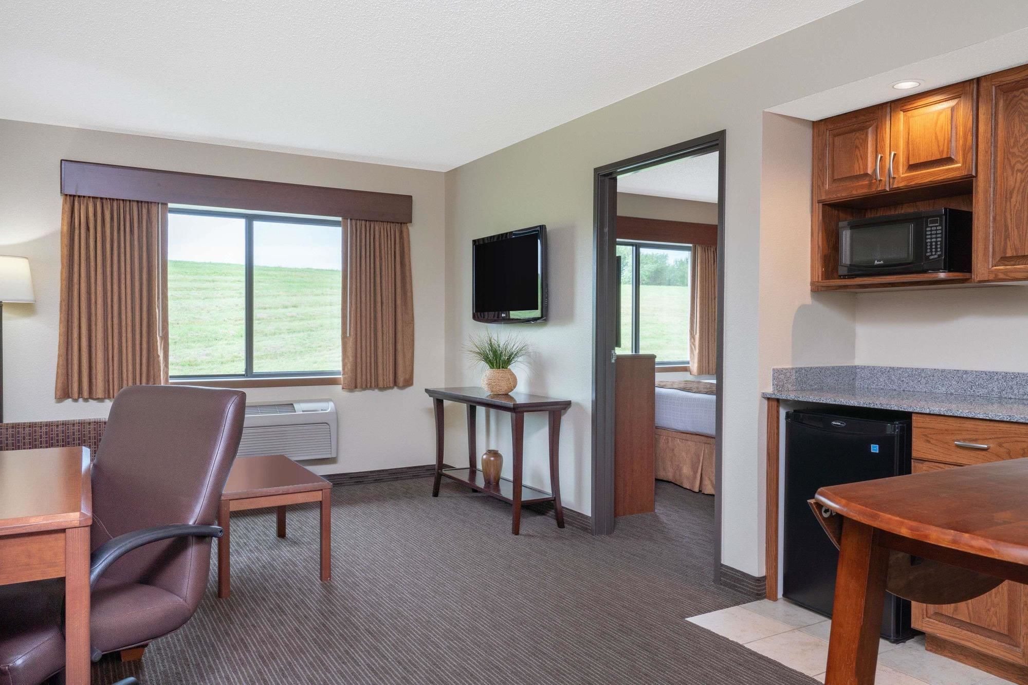 AmericInn by Wyndham Sauk Centre