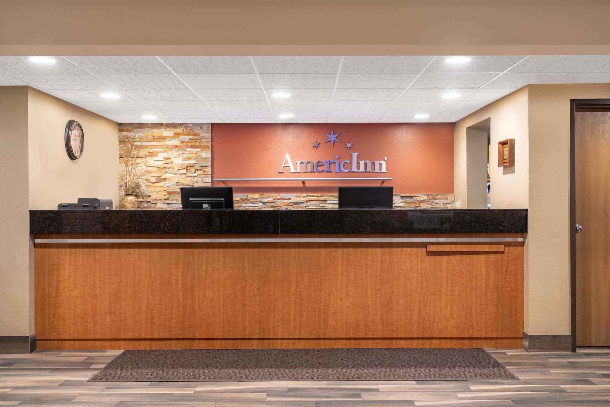 AmericInn by Wyndham Sauk Centre