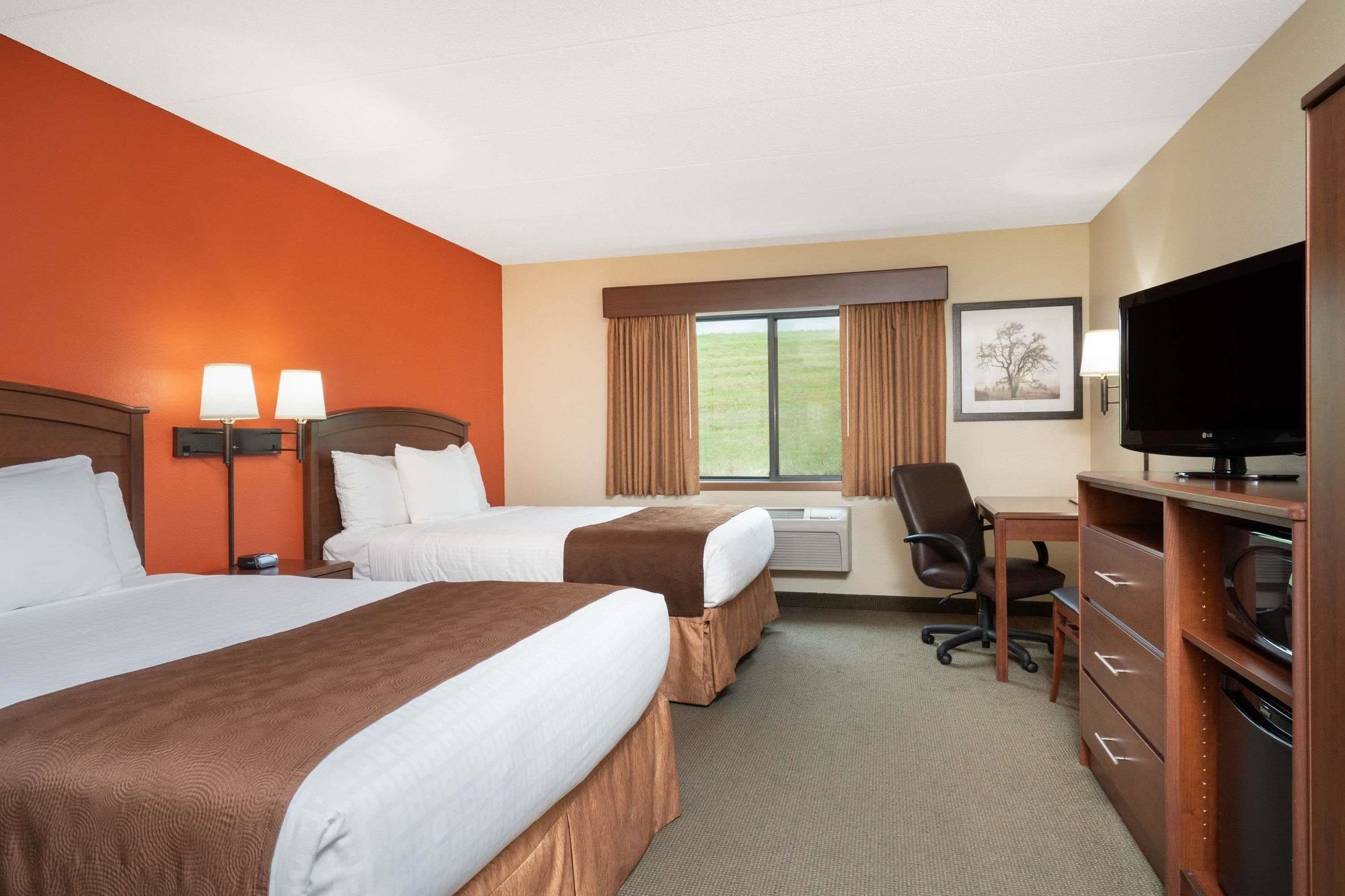 AmericInn by Wyndham Sauk Centre