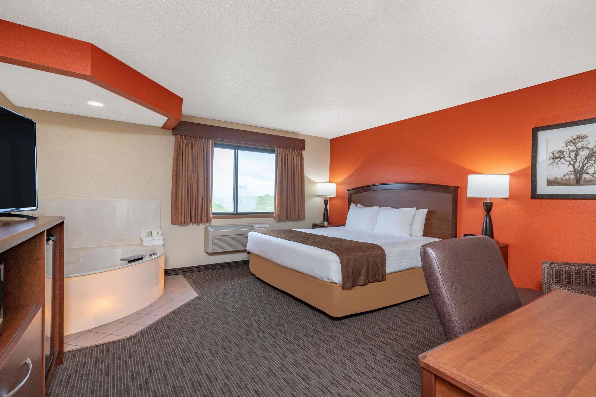 AmericInn by Wyndham Sauk Centre