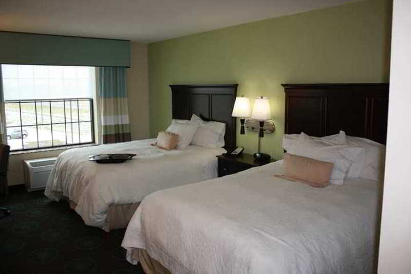 Hampton Inn & Suites St. Cloud