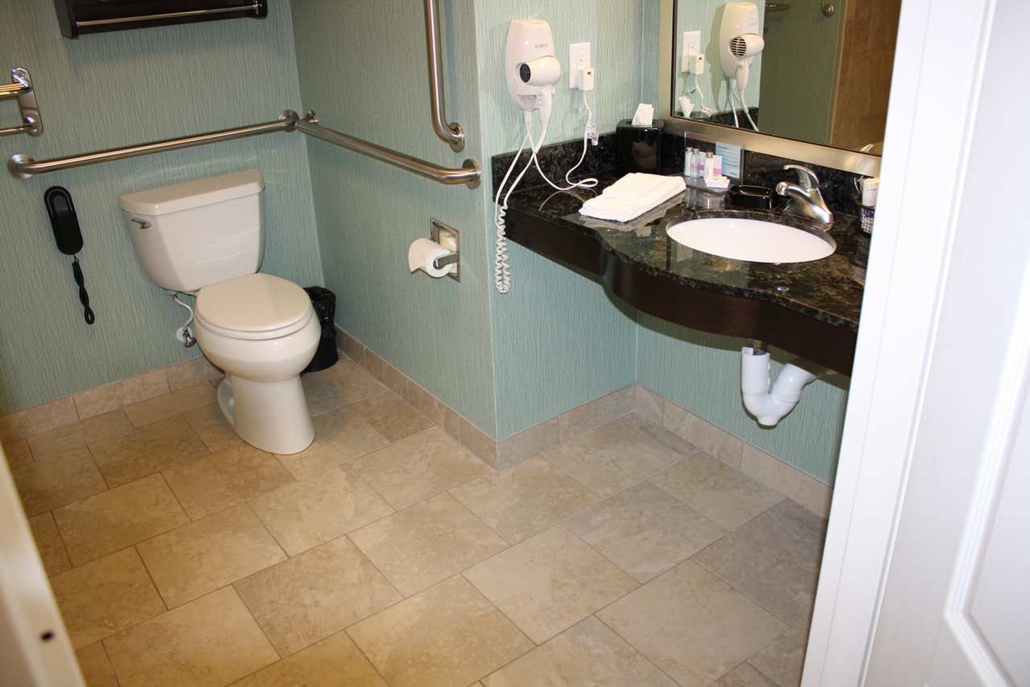 Hampton Inn & Suites St. Cloud