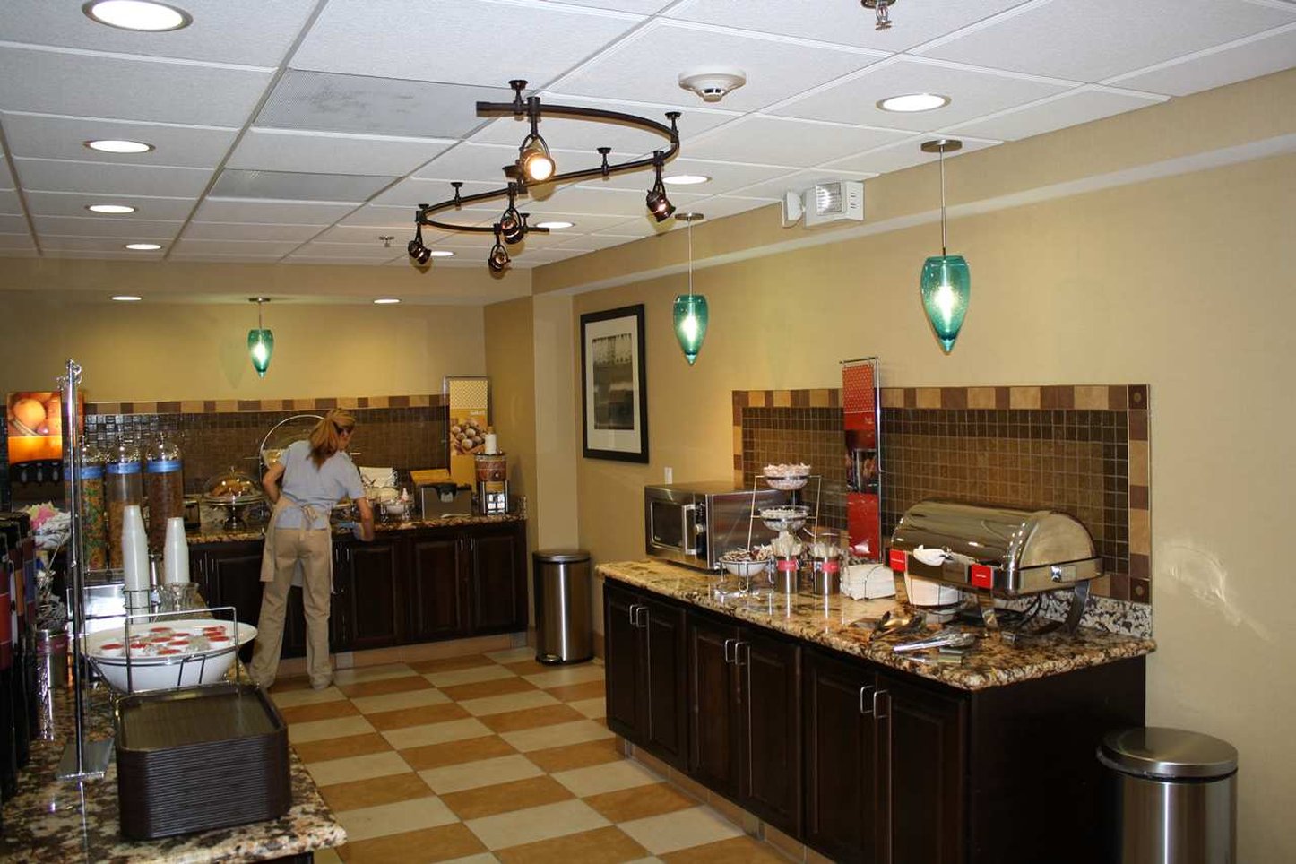 Hampton Inn & Suites St. Cloud