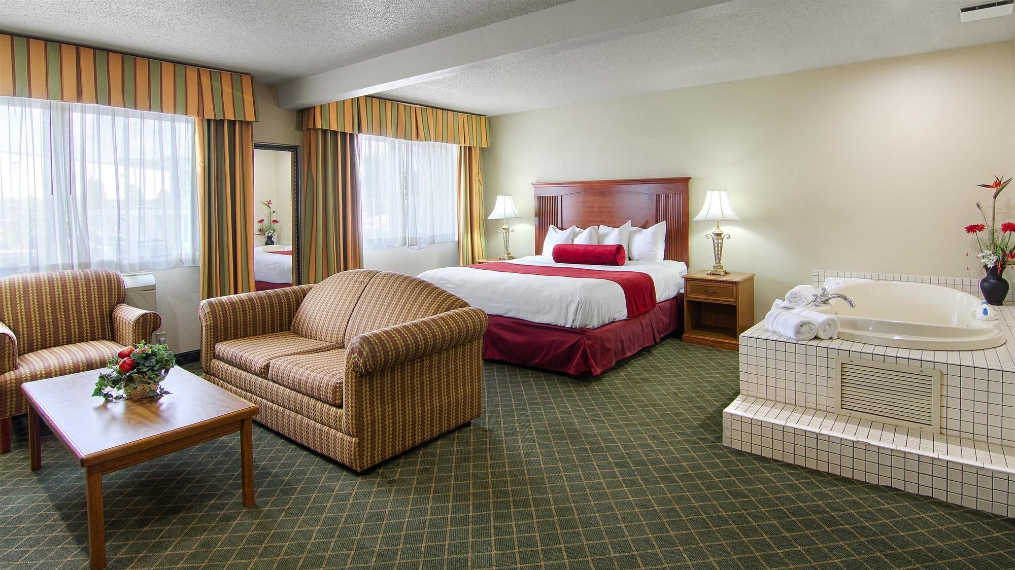 Comfort Inn & Suites